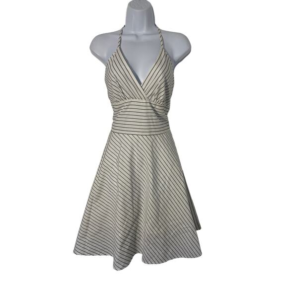 Minimalist White Strip Pinup style dress NEW MEDIUM - Picture 2 of 5